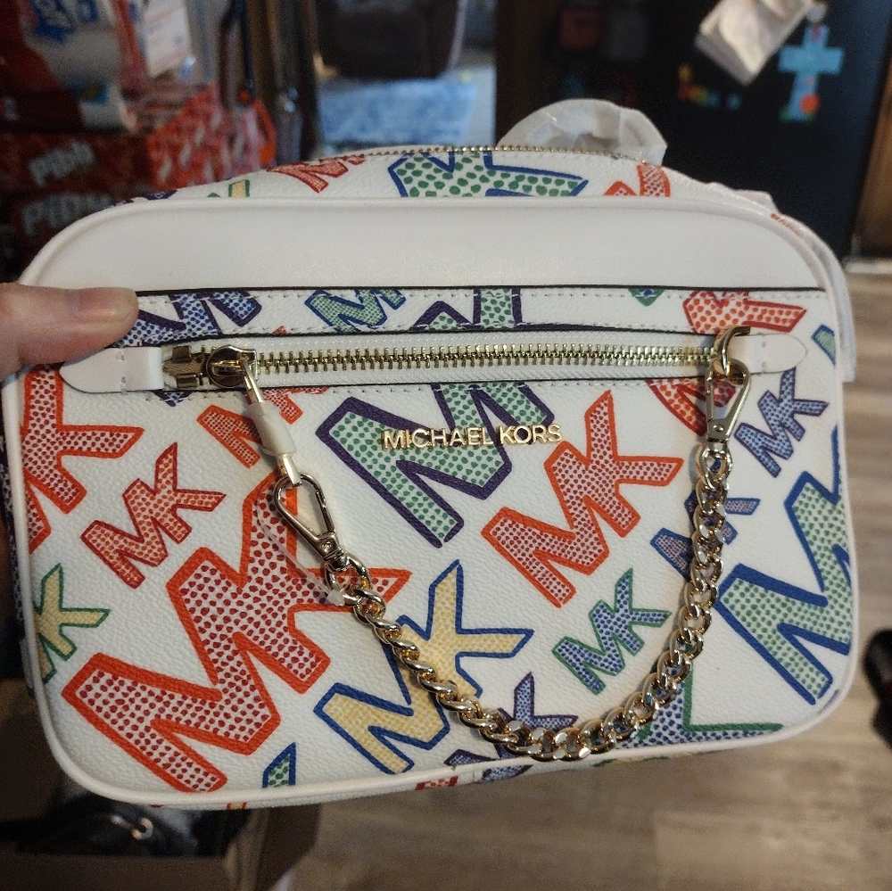 NWT Michael Kors Jet Set Logo Crossbody - Picture 2 of 3